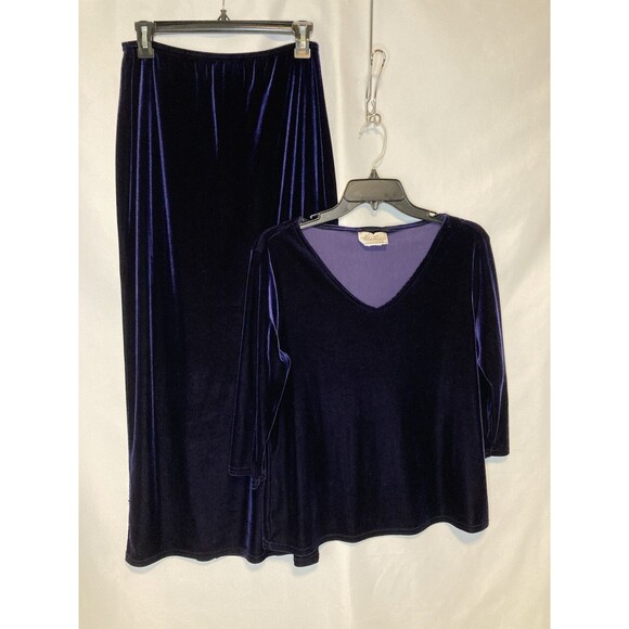 Kathie Lee Collection Dresses & Skirts - Kathie Lee Collection Skirt M And Top L Royal Blue Purple Velvet Vintage